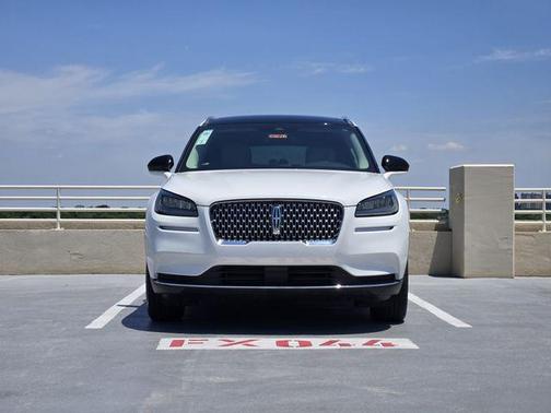 Pristine White 2020 Lincoln Corsair Standard