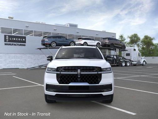White 2026 Lincoln Navigator Reserve