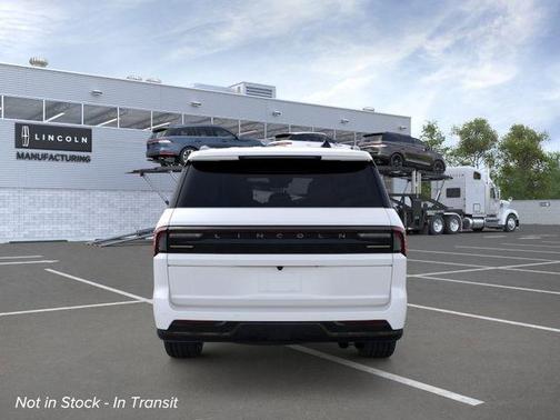 White 2026 Lincoln Navigator Reserve