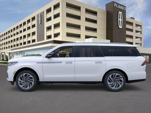 2026 Lincoln Navigator Reserve