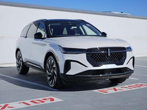 2026 Lincoln Nautilus Reserve