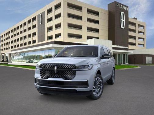 Mist 2026 Lincoln Navigator Reserve