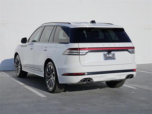 2026 Lincoln Aviator Premiere