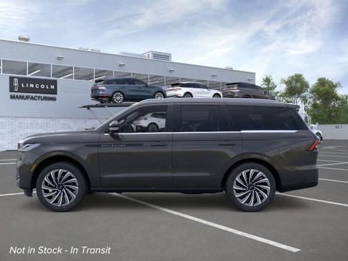 Chroma Caviar D 2026 Lincoln Navigator Black Label