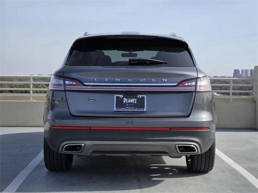 2021 Lincoln Nautilus Reserve