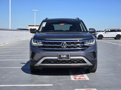 2022 Volkswagen Atlas 3.6L SE w/Technology