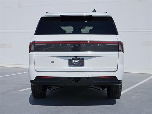 2025 Lincoln Navigator Reserve