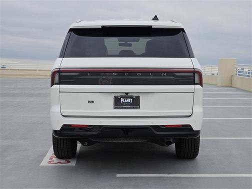 2025 Lincoln Navigator Reserve