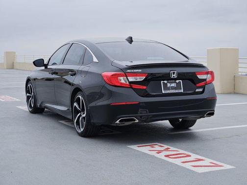 Crystal Black Pearl 2022 Honda Accord Sport SE 1.5T