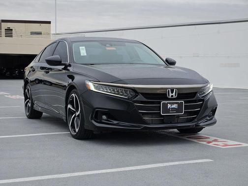 Crystal Black Pearl 2022 Honda Accord Sport SE 1.5T