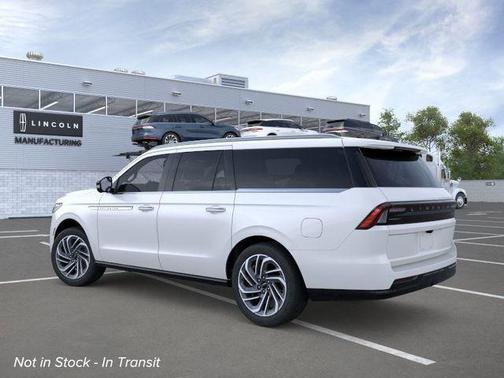 White 2026 Lincoln Navigator Reserve