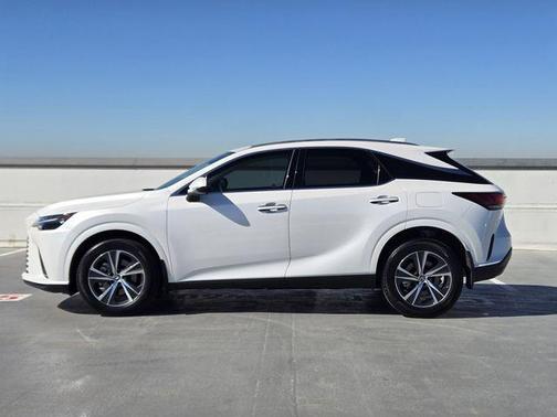 White Pearl 2023 Lexus RX 350 Premium