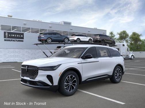 Platinum 2026 Lincoln Nautilus Premiere