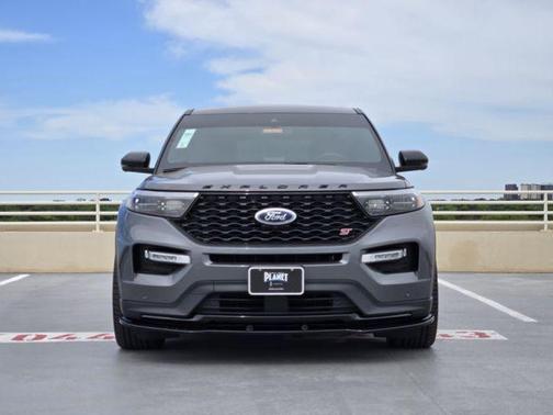 Carbonized Gray Metallic 2023 Ford Explorer ST