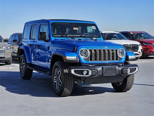 2024 Jeep Wrangler 4-Door Sahara 4x4