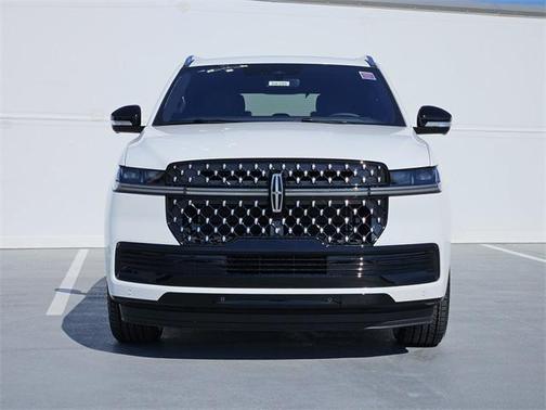 2025 Lincoln Navigator Black Label