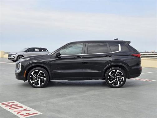 2023 Mitsubishi Outlander SE 2.5 2WD