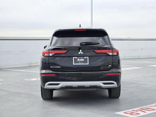 2023 Mitsubishi Outlander SE 2.5 2WD