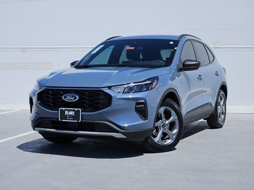 Vapor Blue Metallic 2025 Ford Escape ST-Line
