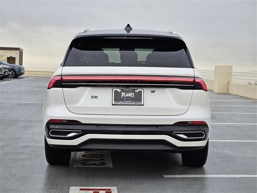 2024 Lincoln Nautilus Black Label