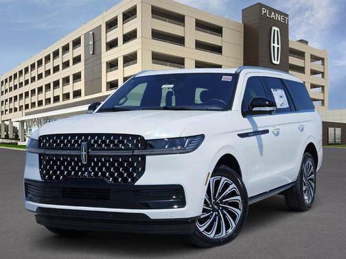Pristine White Metallic Tri-Coat 2025 Lincoln Navigator Black Label