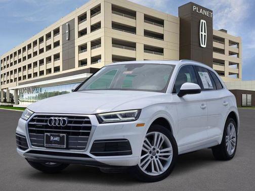 Ibis White 2018 Audi Q5 2.0T Tech Premium