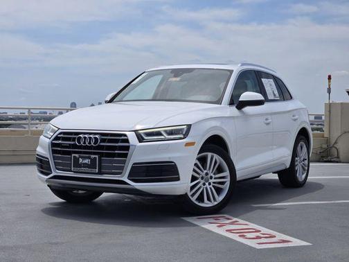Ibis White 2018 Audi Q5 2.0T Tech Premium