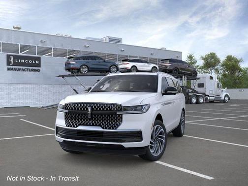 White 2026 Lincoln Navigator Reserve