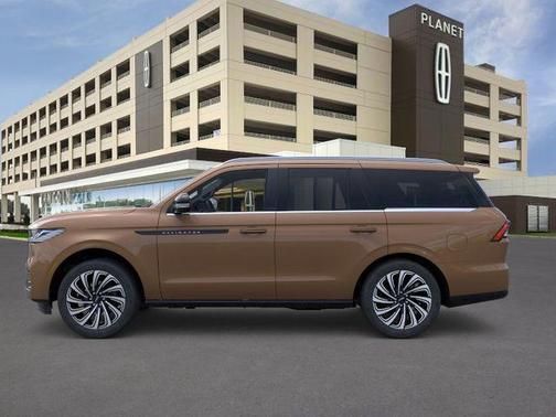 Sunrise Copper Metallic Pearlcoat 2026 Lincoln Navigator Black Label