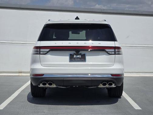 Pristine White Metallic Tri-Coat 2026 Lincoln Aviator Reserve AWD
