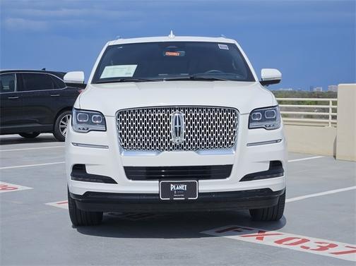 2024 Lincoln Navigator L RESERVE