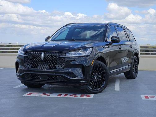 Infinite Black Metallic Clearcoat 2026 Lincoln Aviator Reserve AWD