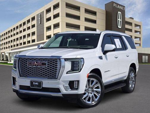 White Frost Tricoat 2021 GMC Yukon Denali