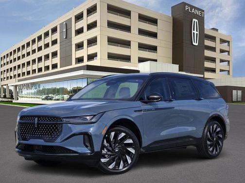 Whisper Blue Metallic Clearcoat 2026 Lincoln Nautilus Reserve