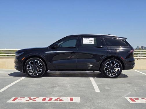 2026 Lincoln Nautilus Reserve