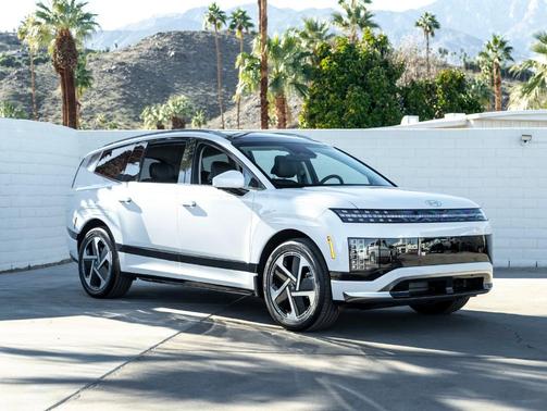 2026 Hyundai IONIQ 9 Performance Calligraphy