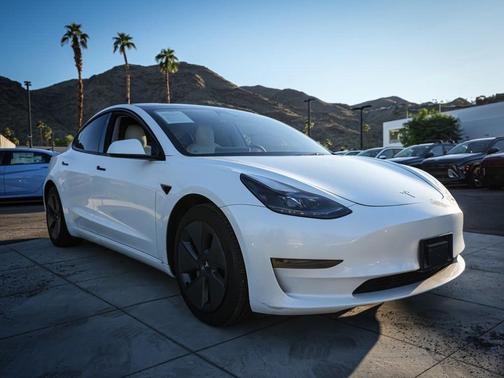 2023 Tesla Model 3 Base