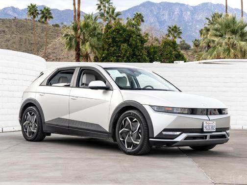 2023 Hyundai IONIQ 5 SEL