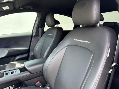 White 2023 Hyundai IONIQ 6 SEL