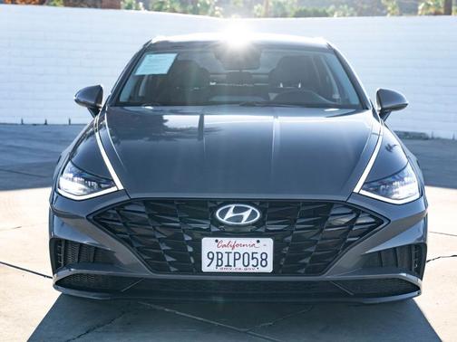 2022 Hyundai SONATA SEL