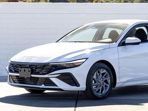 2026 Hyundai ELANTRA HEV Blue