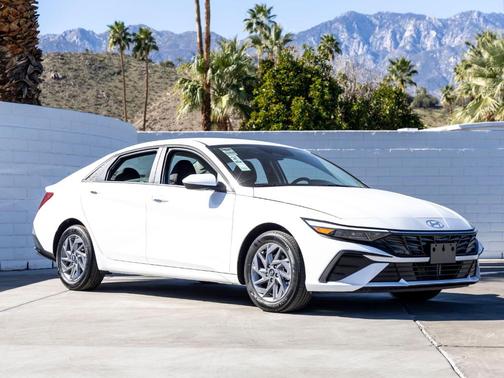 2026 Hyundai ELANTRA HEV Blue