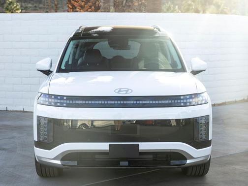 2026 Hyundai IONIQ 9 Performance Calligraphy