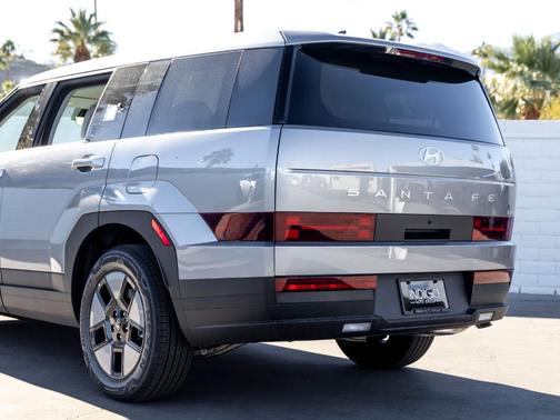 2026 Hyundai SANTA FE HEV SE