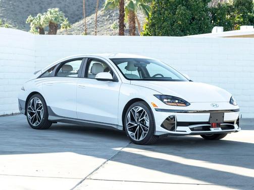 2025 Hyundai IONIQ 6 SEL