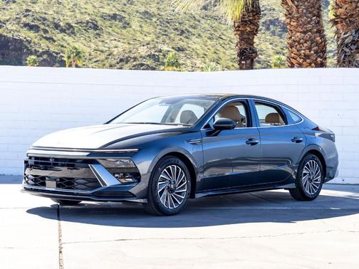 2026 Hyundai SONATA Hybrid Limited