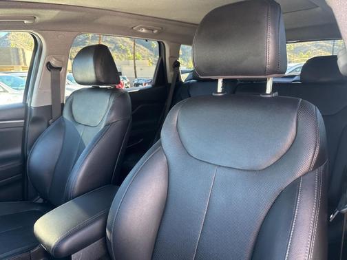 2019 Hyundai SANTA FE 2.0T Ultimate