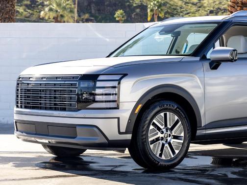 2026 Hyundai Palisade Hybrid SEL Premium 8P