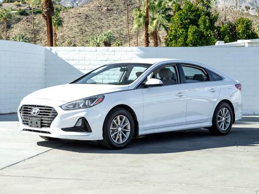 2019 Hyundai SONATA SE