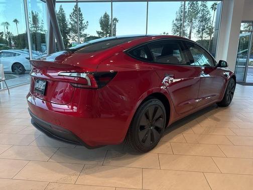 2025 Tesla Model 3 Standard
